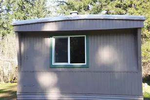 37635 Row River Rd, Dorena, OR 97434 - Photo 9