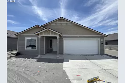 850 E Kinsley Ave, Hermiston, OR 97838 - Photo 1