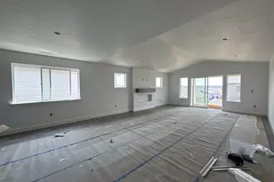 850 E Kinsley Ave, Hermiston, OR 97838 - Photo 3