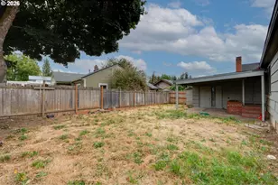 204 S Vernonia Rd, Saint Helens, OR 97051 - Photo 29