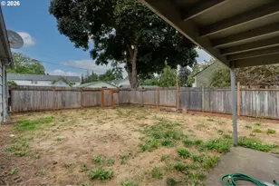 204 S Vernonia Rd, Saint Helens, OR 97051 - Photo 27