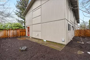 7112 N Richmond Ave, Portland, OR 97203 - Photo 19