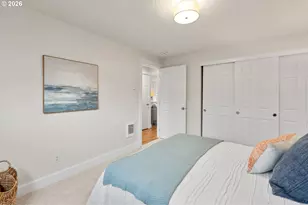 7112 N Richmond Ave, Portland, OR 97203 - Photo 13