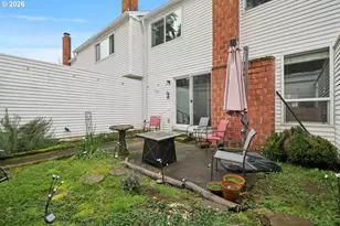 13050 SW 17th St, Beaverton, OR 97008 - Photo 31