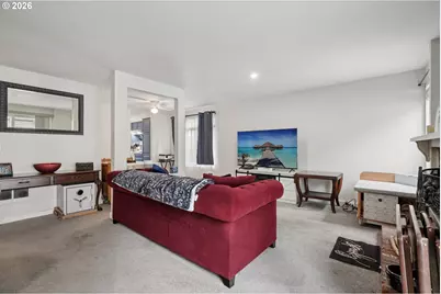 13050 SW 17th St, Beaverton, OR 97008 - Photo 9