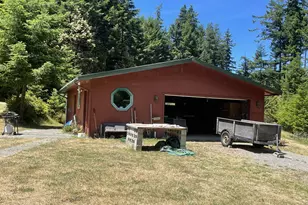 33052 Cedar Valley Rd, Gold Beach, OR 97444 - Photo 9