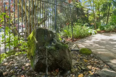 11185 SW 125th Pl, Portland, OR 97223 - Photo 41