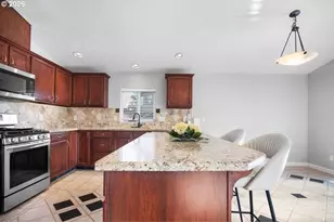 2922 SE Hillyard Rd, Gresham, OR 97080 - Photo 9