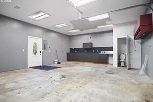 2922 SE Hillyard Rd, Gresham, OR 97080 - Photo 41