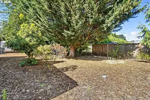 4800 Barger Dr, Eugene, OR 97402 - Photo 27