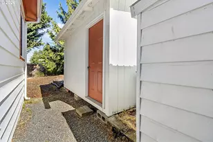4800 Barger Dr, Eugene, OR 97402 - Photo 25