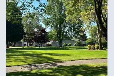 4800 Barger Dr #10, Eugene, OR 97402 - Photo 29