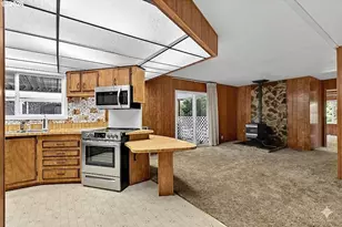 4800 Barger Dr, Eugene, OR 97402 - Photo 9