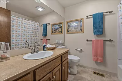 15655 SW Old Orchard Pl, Tigard, OR 97224 - Photo 19