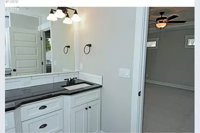 6225 N Greeley Ave, Portland, OR 97217 - Photo 23