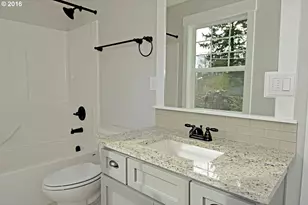 6225 N Greeley Ave, Portland, OR 97217 - Photo 37