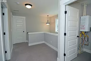6225 N Greeley Ave, Portland, OR 97217 - Photo 27