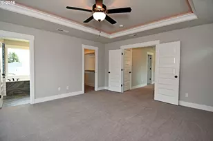 6225 N Greeley Ave, Portland, OR 97217 - Photo 23