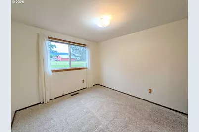 1805 Jasper St, Cove, OR 97824 - Photo 25
