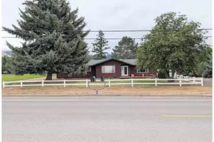 1805 Jasper St, Cove, OR 97824 - Photo 3