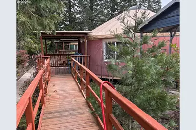 87991 Territorial Rd, Veneta, OR 97487 - Photo 7