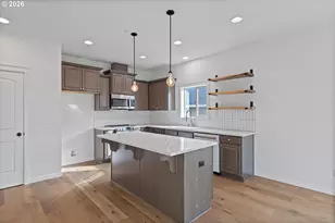 770 E McKinley St, Carlton, OR 97111 - Photo 9