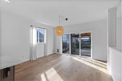 770 E McKinley St, Carlton, OR 97111 - Photo 13