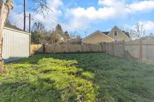 2270 Center St, Salem, OR 97301 - Photo 33