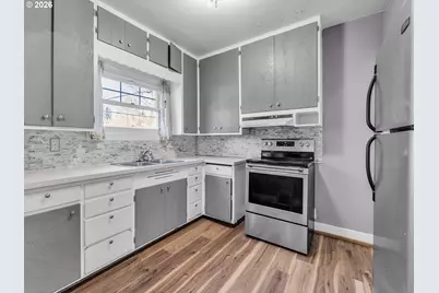 2270 Center St, Salem, OR 97301 - Photo 23