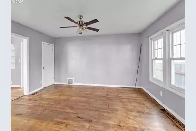 2270 Center St, Salem, OR 97301 - Photo 7