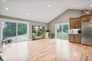 204 Vogel Rd, Castle Rock, WA 98611 - Photo 11