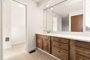 15705 NW Barkton St, Beaverton, OR 97006 - Photo 33