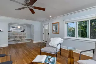 6104 N Kerby Ave, Portland, OR 97217 - Photo 9