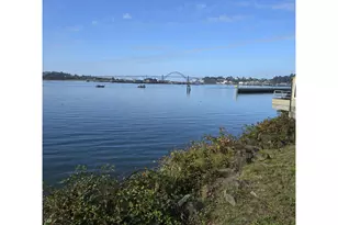 1000 SE Bay Blvd, Newport, OR 97365 - Photo 3