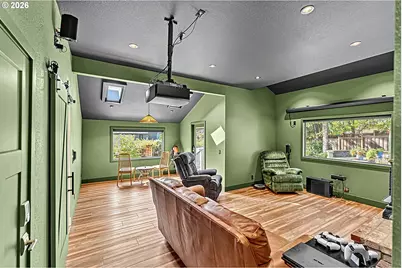 2294 McLean Blvd, Eugene, OR 97405 - Photo 17