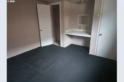 1337 NE Freemont Ave, Roseburg, OR 97470 - Photo 23