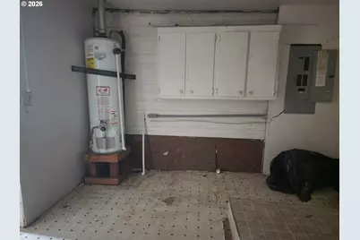 1337 NE Freemont Ave, Roseburg, OR 97470 - Photo 15