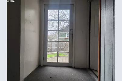 1337 NE Freemont Ave, Roseburg, OR 97470 - Photo 19