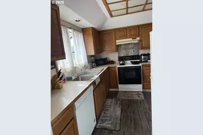 55 Federal Ln, Eugene, OR 97404 - Photo 21