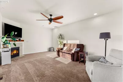 6625 Larissa Ln, Gladstone, OR 97027 - Photo 17