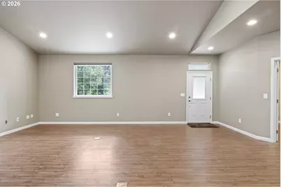 87991 Woodlands Dr, Florence, OR 97439 - Photo 11