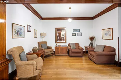 2083 NW Johnson St #21, Portland, OR 97209 - Photo 17