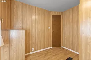 1901 SE Minter Bridge Rd, Hillsboro, OR 97123 - Photo 11