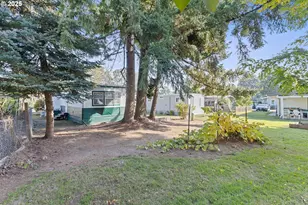 1901 SE Minter Bridge Rd, Hillsboro, OR 97123 - Photo 15