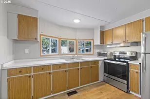 1901 SE Minter Bridge Rd, Hillsboro, OR 97123 - Photo 9