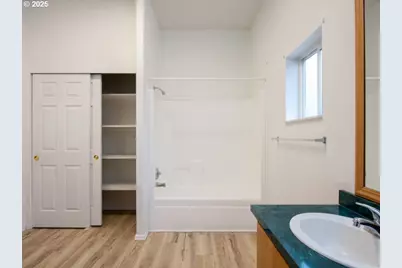 1310 David Ave, Eugene, OR 97404 - Photo 29