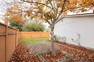 1310 David Ave, Eugene, OR 97404 - Photo 43