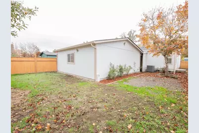 1310 David Ave, Eugene, OR 97404 - Photo 45