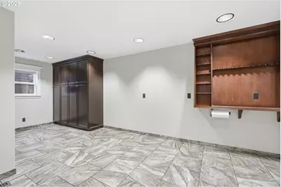 16867 Wight Ln, Lake Oswego, OR 97035 - Photo 23