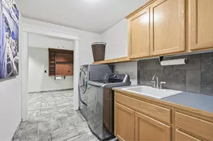 16867 Wight Ln, Lake Oswego, OR 97035 - Photo 25